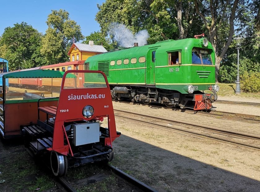 Elektrine drezina Pupelis